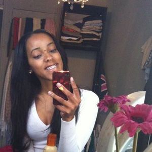 Meet your Posher, Latisha